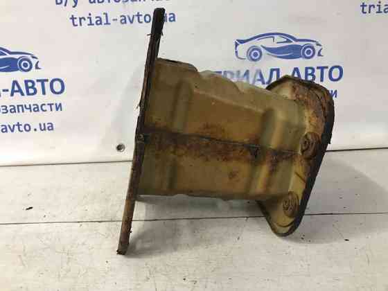 Кронштейн усилителя переднего бампера Chevrolet Captiva C100 2.4 БЕНЗИН Z24SED 2006 прав. (б/у) Киев