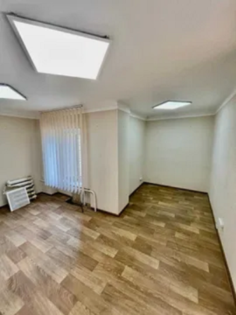 Арсенальна метро, пров Інженерний 4Б, офіс 67м Киев