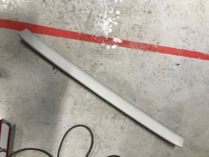 Бу накладка крышки багажника Renault Laguna 2 8200102984, верхняя лифтбек. Кропивницкий - изображение 1