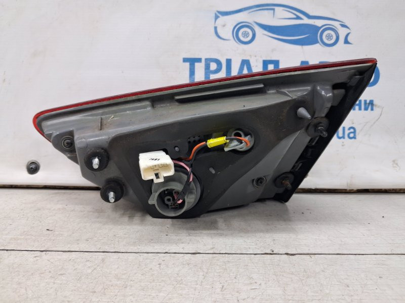 Фонарь задний внутренний левый Hyundai I30 GD 1.6 DIESEL D4FB 2011 (б/у) Киев - изображение 2