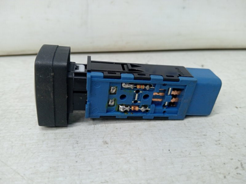 Кнопка обогрева сид. SsangYong Korando C200 2.0 DIESEL D20DT 2010 (б/у) Київ - зображення 2