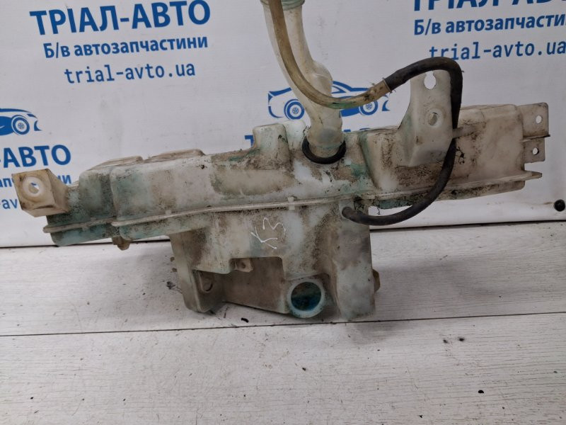 Бачок омывателя Mitsubishi Pajero Wagon 3 3.2 ДИЗЕЛЬ 4M41 1999 (б/у) Київ - зображення 4