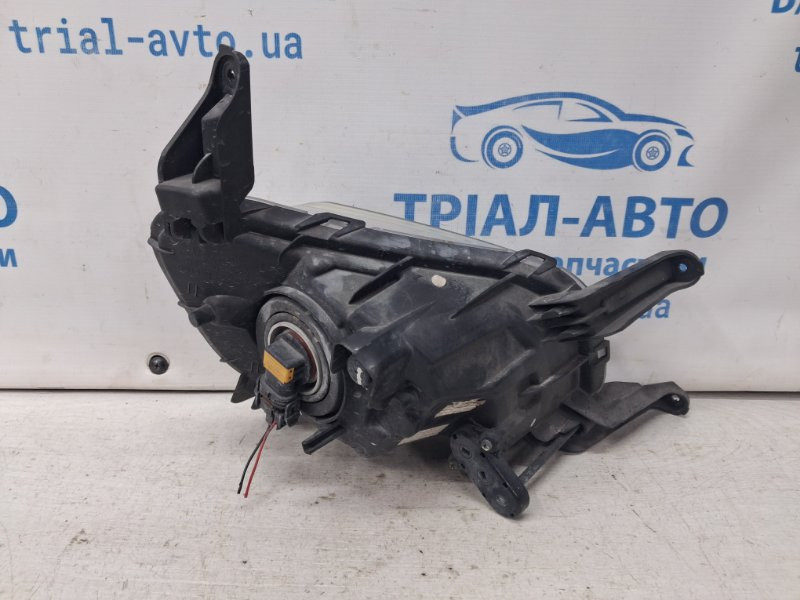 Фара противотуманная левая Kia Optima TF 2.4 БЕНЗИН G4KJ 2010 (б/у) Киев - изображение 4
