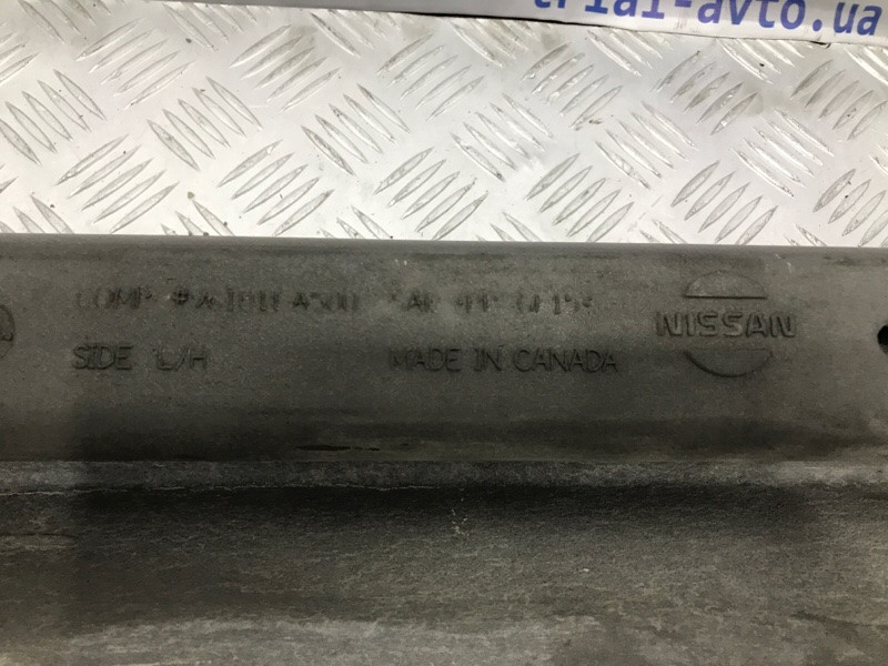 Подножка Nissan Pathfinder R51 2.5 DIESEL YD25DDTI 2004 лев. (б/у) Киев - изображение 8