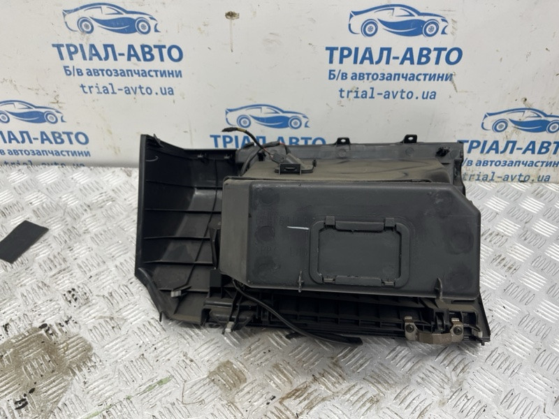 Бардачок Mazda 3 2003-2009 BP4K-64-030G 02 (Арт. 81552) Киев - изображение 7