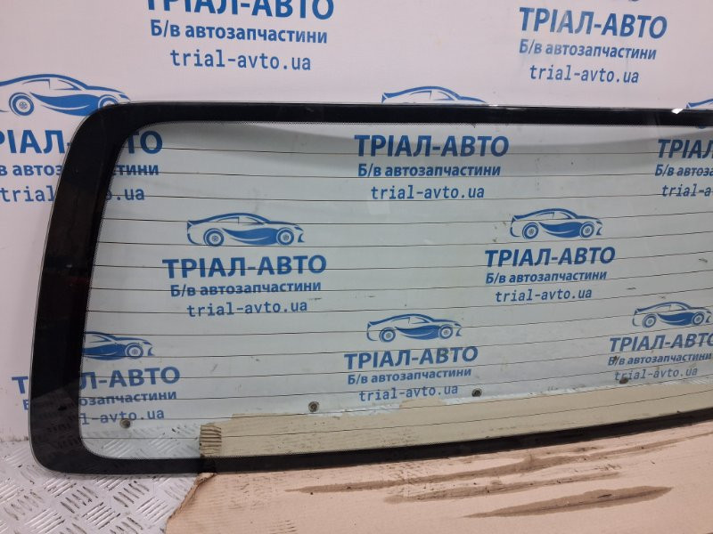 Стекло крышки багажника Toyota Land Cruiser J100 4.7 1998 (б/у) Київ - зображення 2