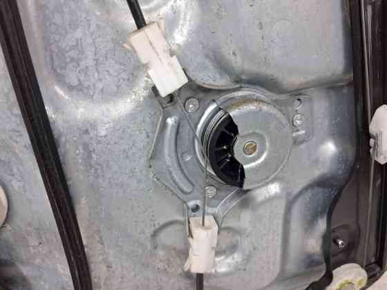 Стеклоподъемник передний правый Nissan Qashqai 2006-2013 80770JD000 (Арт. 83644) Киев