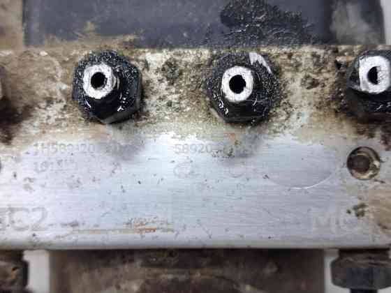 Блок abs Kia Ceed ED 1.6 DIESEL D4FB 2006 (б/у) Київ