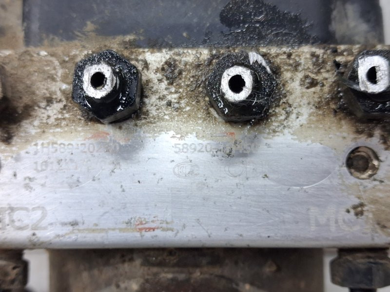 Блок abs Kia Ceed ED 1.6 DIESEL D4FB 2006 (б/у) Київ - зображення 5