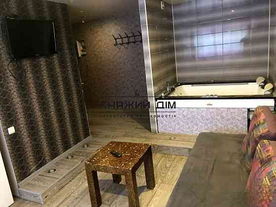 Оренда 2 кімнатної квартири м. Звіринецька Київ