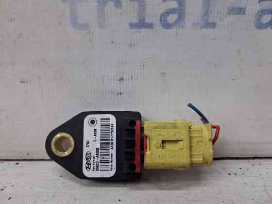 Датчик удара (AIRBAG) Kia Ceed JD 1.6 DIESEL D4FB 2012 (б/у) Київ
