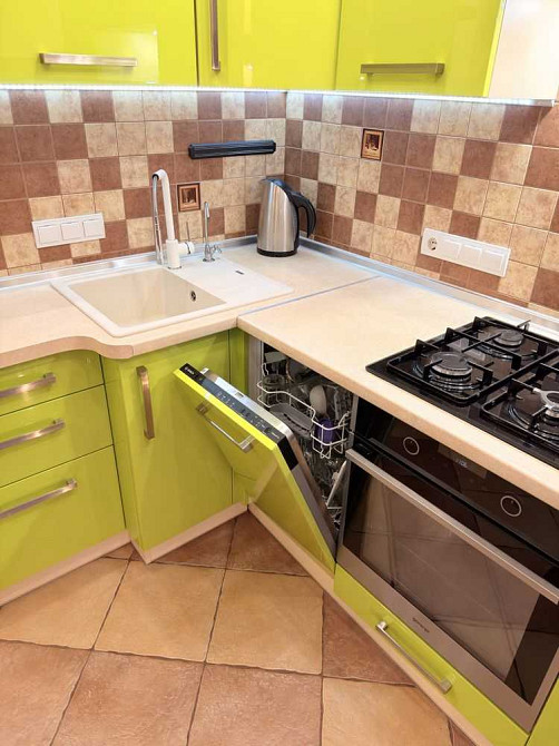 долгосрочная аренда 1-к квартира Киев, Святошинский, 15000 грн./мес. Киев - изображение 1