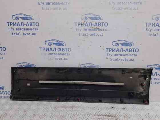 Накладка двери Kia Sorento BL 2.5 DIESEL D4CB 2002 перед. лев. (б/у) Киев