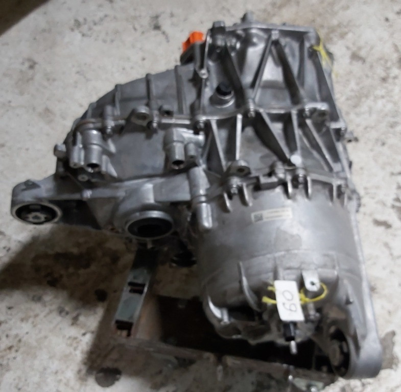 Механизм ручки открытия замка спинки сиденья 2-го ряда BLACK левая Tesla model 3 1467240-00-A Київ - зображення 2