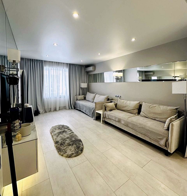 Продам 3-к квартиру с ремонтом, ж/м Победа 6 / пр. Героев Дніпро - зображення 1