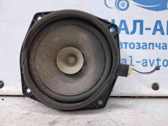 Динамик двери Mitsubishi Pajero Wagon 3 3.2 ДИЗЕЛЬ 4M41 1999 (б/у) Киев