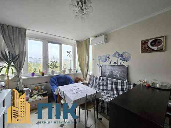 продажа 3-к квартира Киев, Голосеевский, 135000 $ Київ