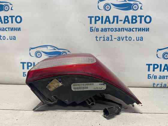 Фонарь задний внешний правый Kia Sorento 2009-2021 924021U500 (Арт. 74775) Київ