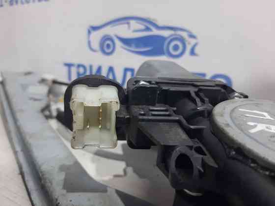 Стеклоподъемник передний правый Nissan X-Trail T31 2007 (б/у) Киев