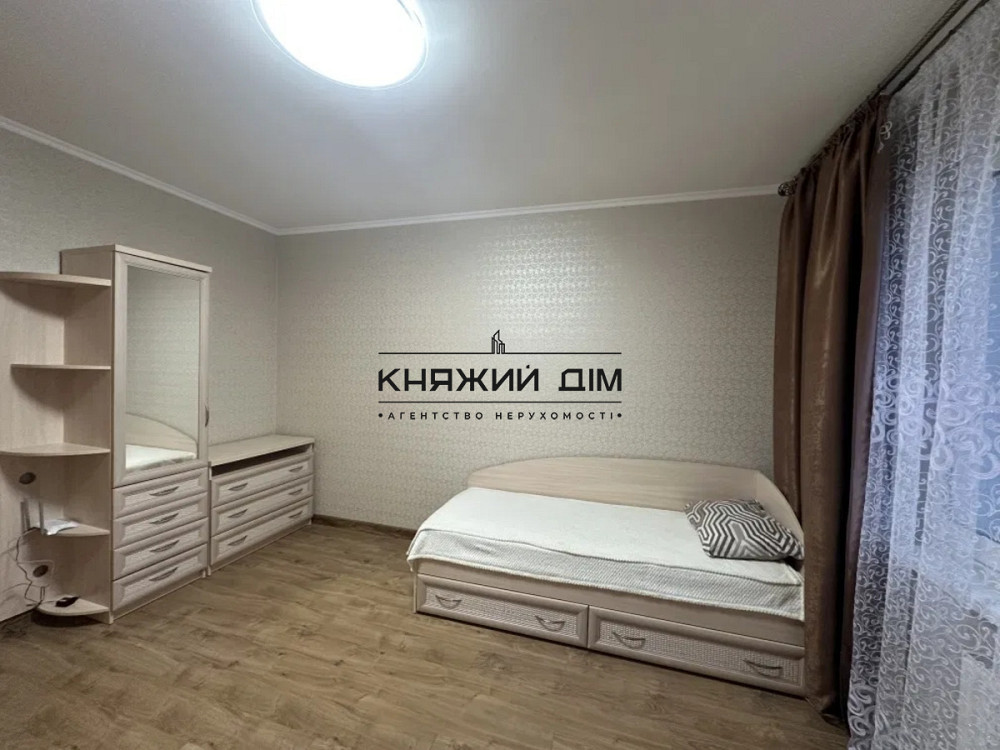 Трикімнатна квартира в ЖК “Амурський” Киев - изображение 10