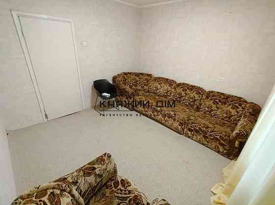 Без комісії!!! Продам 2-х кімнатну квартиру. Перший будинок від метро Академмістечко. Код: 21147089 Київ