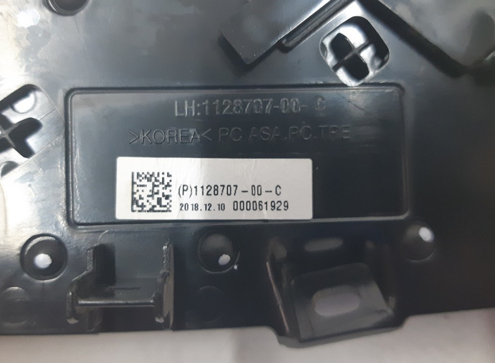 Форточка передняя левая Tesla model X, S REST 1128707-00-C Киев - изображение 3