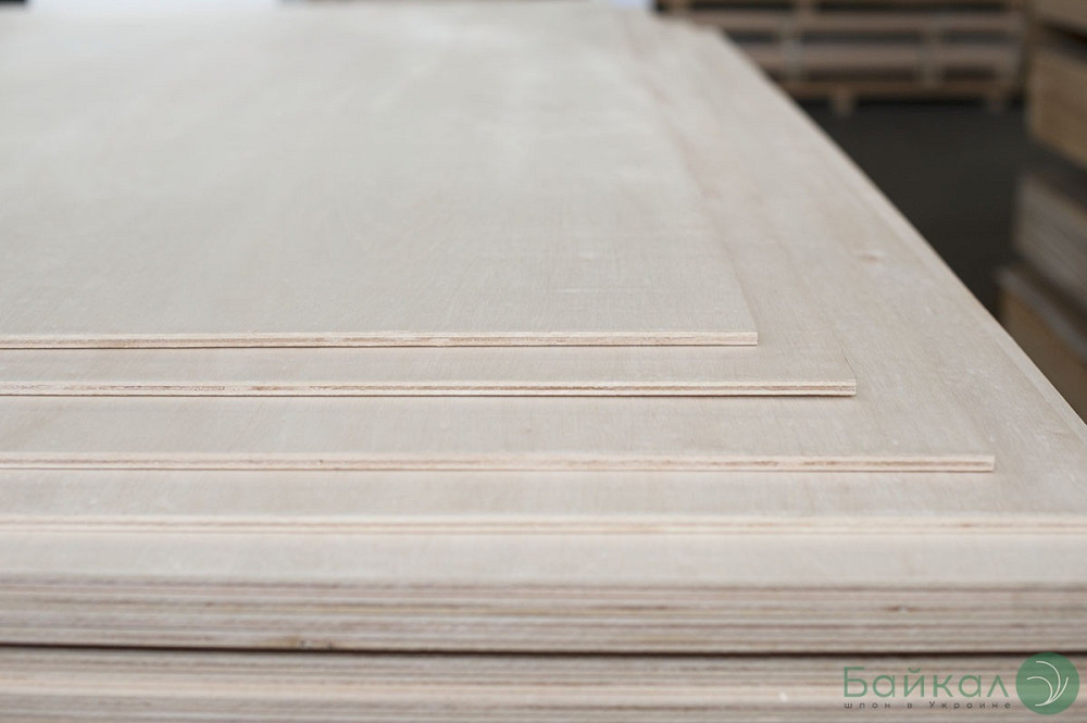 ФАНЕРА влагостойкая (толщина- 4, 9, 15, 18 мм / 2,5х1,25 м) Київ - зображення 1