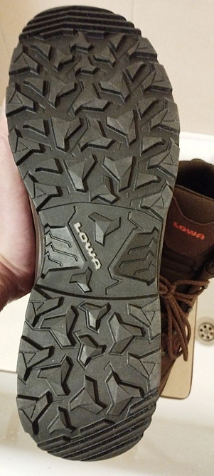 Берцы Lowa р. 45 новые продам Дніпро - зображення 1