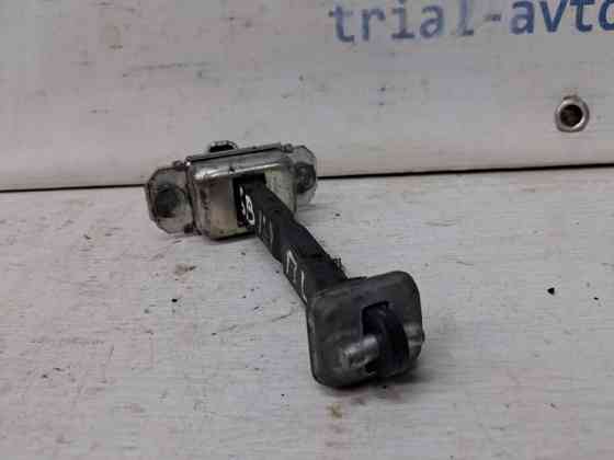 Ограничитель двери передний левый Subaru Outback 2009-2015 61124AJ010 (Арт. 65541) Київ