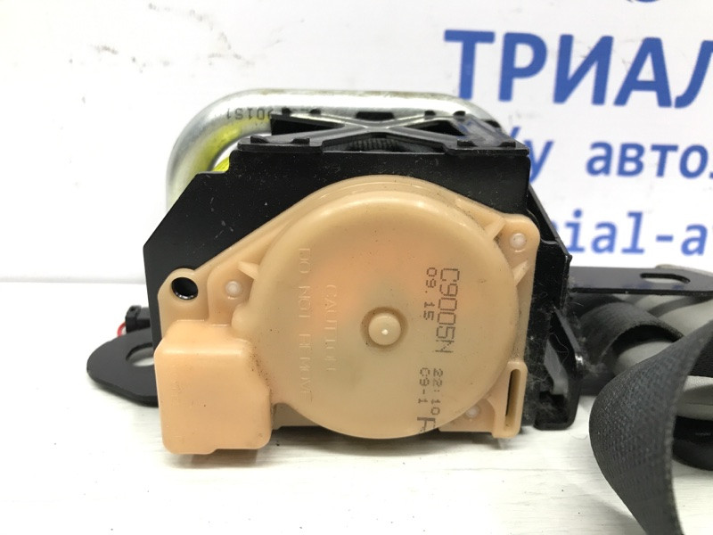 Ремень безопасности передний правый Mitsubishi Outlander CU 2.4 БЕНЗИН 4G69 2003 (б/у) Киев - изображение 3