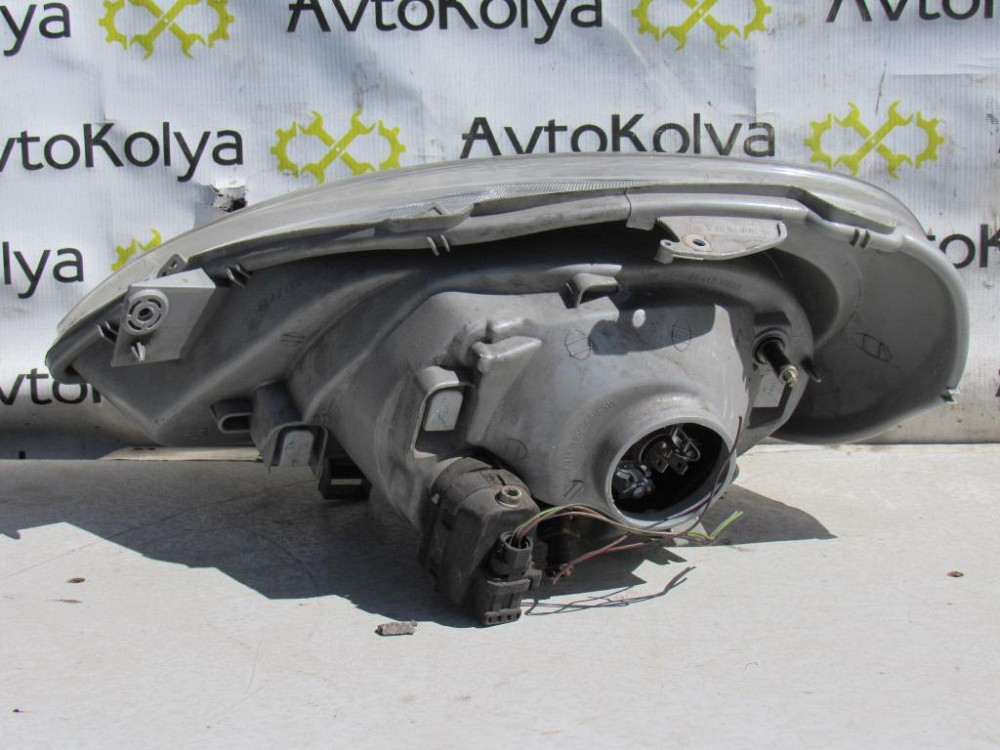 Фара правая Renault Trafic 2001-2006 Ковель - изображение 1