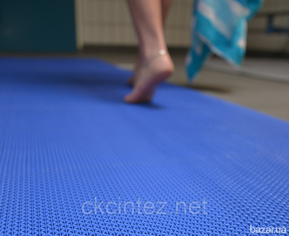 Рулонное антискользящее покрытие из ПВХ 1,2 м х 15 м. для бассейнов и аквапарков Київ - зображення 8