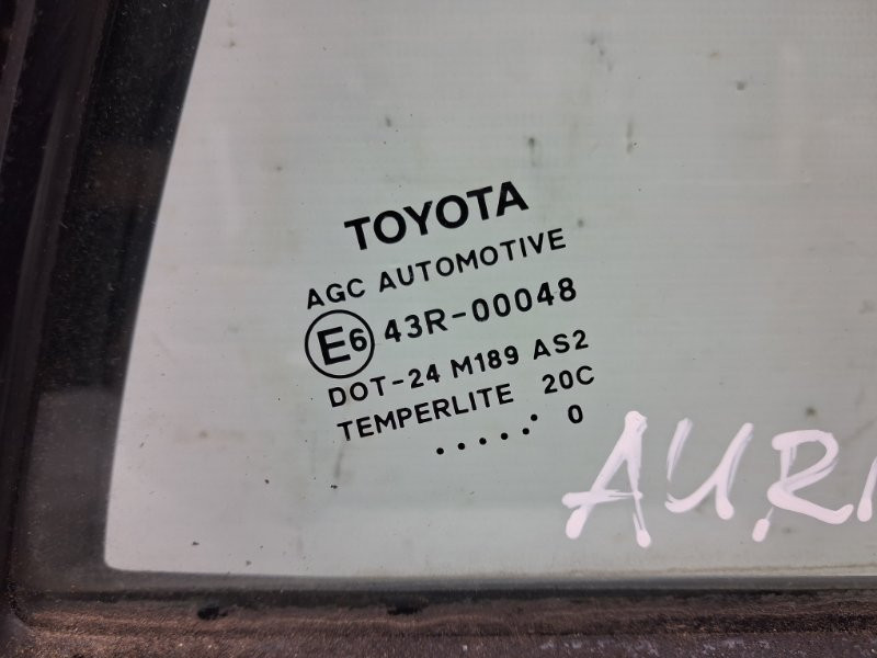 Стекло двери задней правой (форточка) Toyota Auris E150 1.6 БЕНЗИН 1ZRFAE 2006 (б/у) Киев - изображение 2