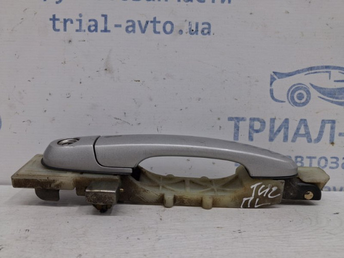 Ручка двери внешняя передняя левая Hyundai Tucson JM 2.0 DIESEL D4EA 2004 (б/у) Київ - зображення 2