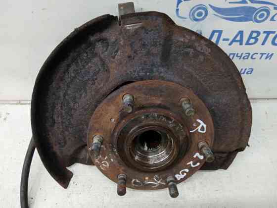 Кулак поворотный правый со ступицей Mitsubishi L200 2006-2015 MR992378 (Арт. 60949) Киев