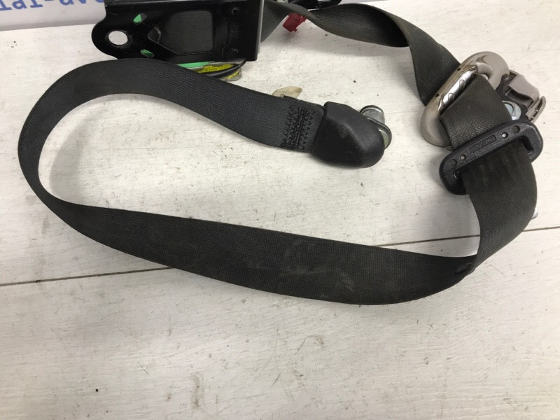 Ремень безопасности передний правый Mitsubishi Pajero Wagon 4 3.2 ДИЗЕЛЬ 4M41 2006 (б/у) Киев - изображение 4