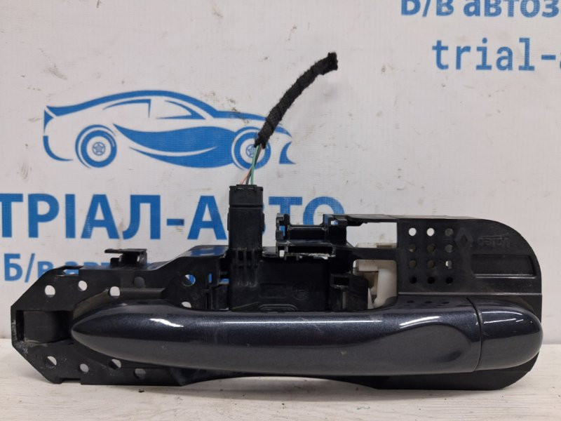 Ручка двери внешняя задняя правая Renault Megane 3 1.5 DIESEL K9K 2008 (б/у) Киев - изображение 1
