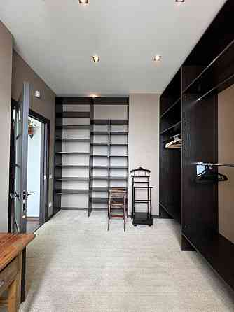 продажа 3-к квартира Киев, Голосеевский, 195000 $ Киев