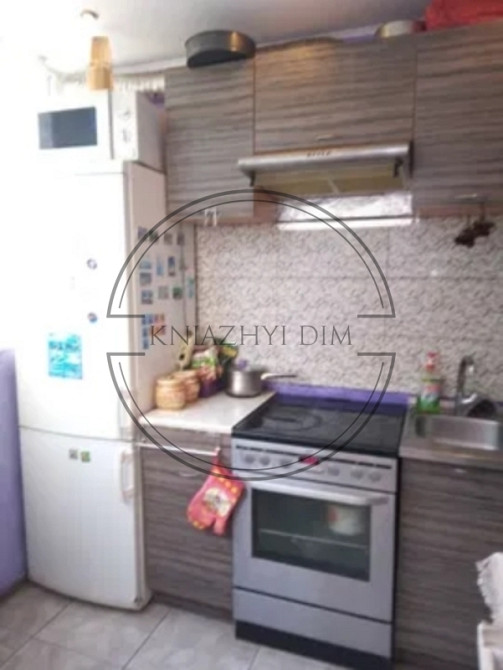 Продаж 1к.кв. біля м. Червоний хутір 8 хв. пішки. № 21144503 Киев - изображение 1