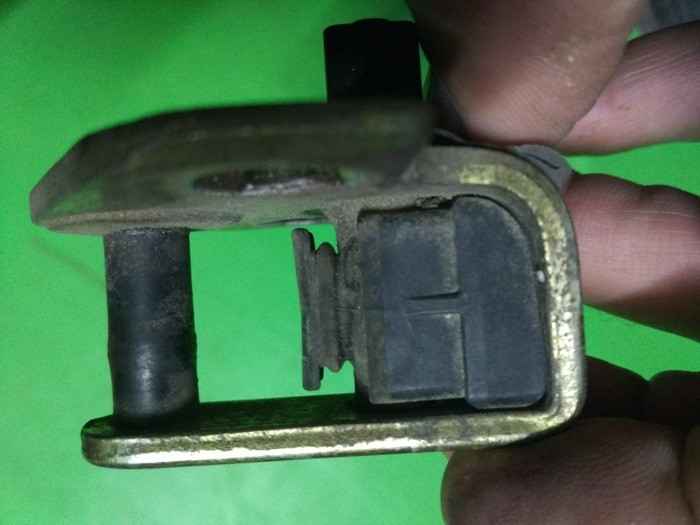 Скоба замка дверей з кінцевиком 2M51-F21982-AA Форд Мондео 3 Ford Mondeo Вінниця - зображення 5