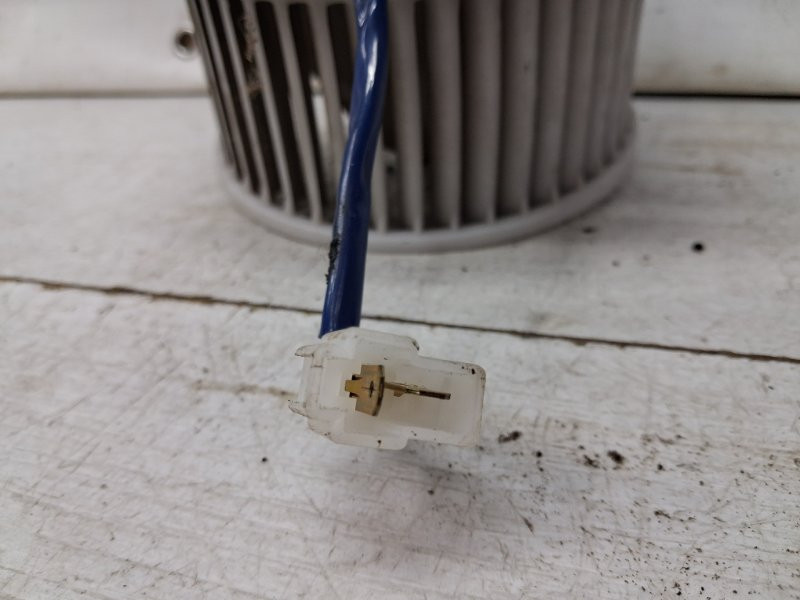 Моторчик печки Mitsubishi Pajero Wagon 3 3.2 ДИЗЕЛЬ 4M41 1999 задн. (б/у) Киев - изображение 4