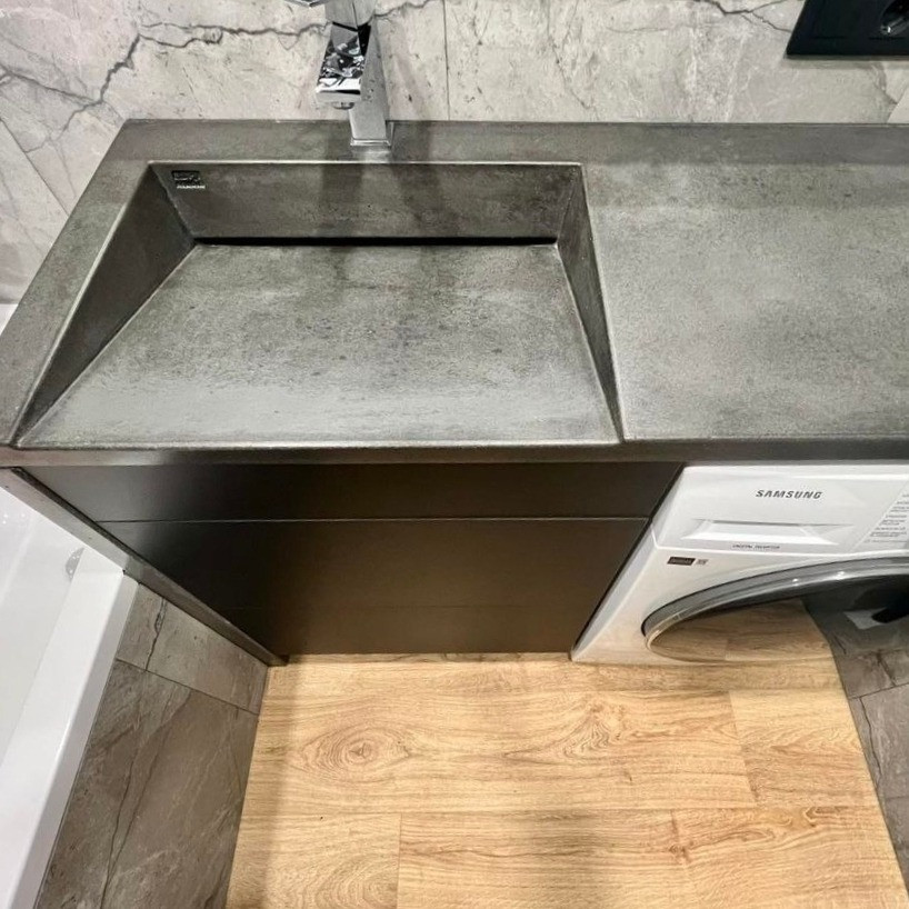 Тонкий бетонний умивальник графіт з опорою - лофт у ванну на замовлення Львів - зображення 5