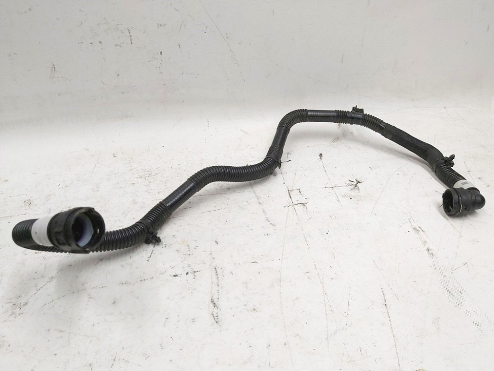 Патрубок системы охлаждения заднего мотора AWD RWD Tesla model 3, model Y 1077585-00-D Київ - зображення 2