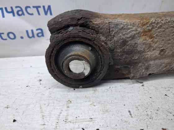 Рычаг задней подвески нижний поперечный (под пружину) Hyundai I30 2007-2012 552102H100 (Арт. 78289) Киев