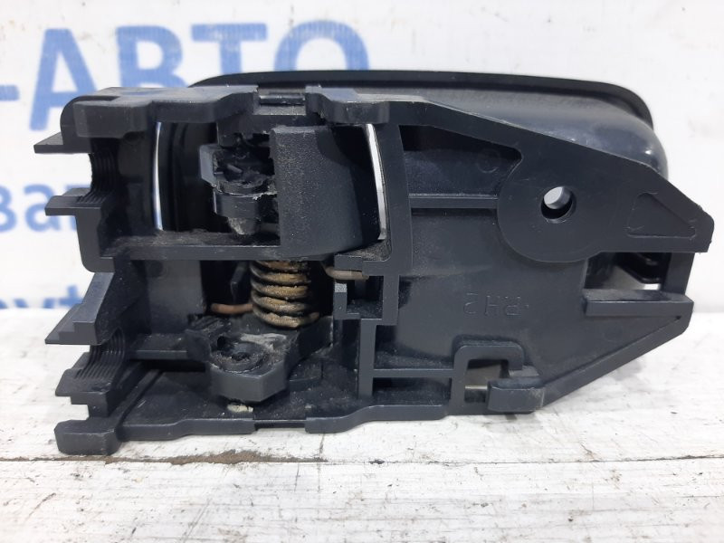 Ручка двери внутренняя правая Mitsubishi Lancer 9 1.6 БЕНЗИН 4G18 2003 (б/у) Киев - изображение 3