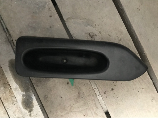 Бу ручка закрытия двери задняя правая Renault Laguna 1, 7700875650 7700822340 Кропивницкий - изображение 1