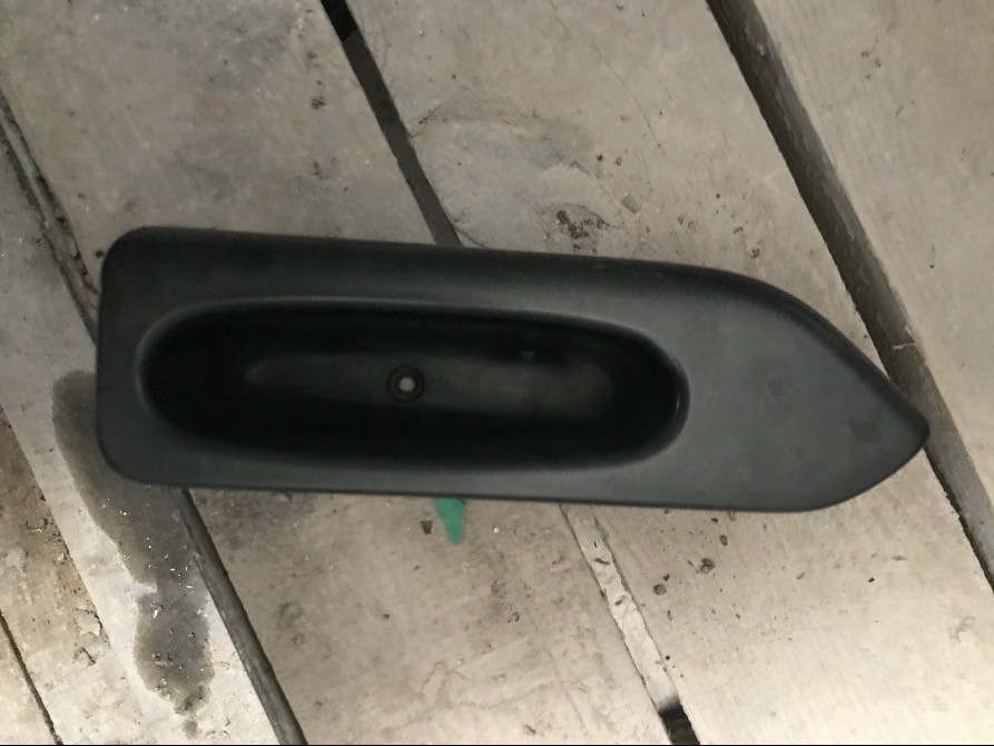 Бу ручка закрытия двери задняя правая Renault Laguna 1, 7700875650 7700822340 Кропивницький - зображення 1