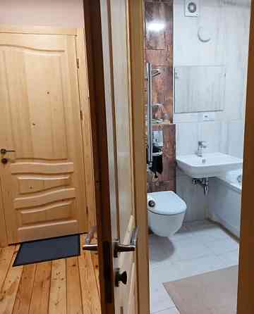 Продам. 2-к.кв. 5/5, низ пр.Олександра Поля. Дніпро