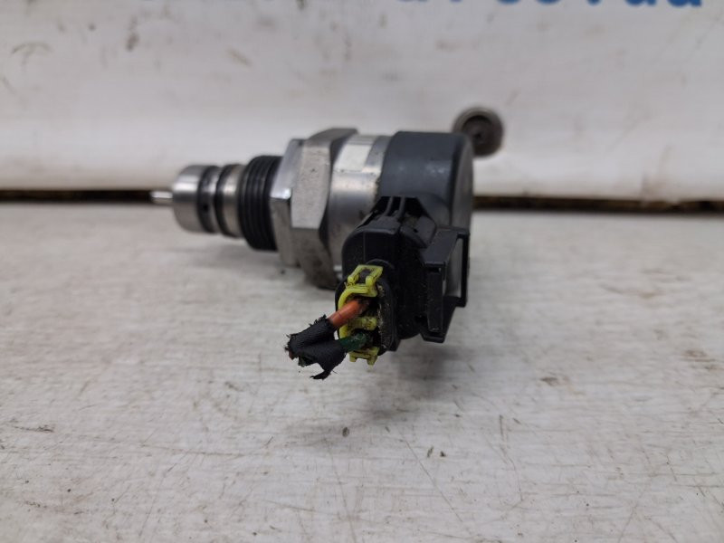 Датчик давления топлива в рейке Hyundai Santa fe DM 2.2 DIESEL D4HB 2012 (б/у) Киев - изображение 3