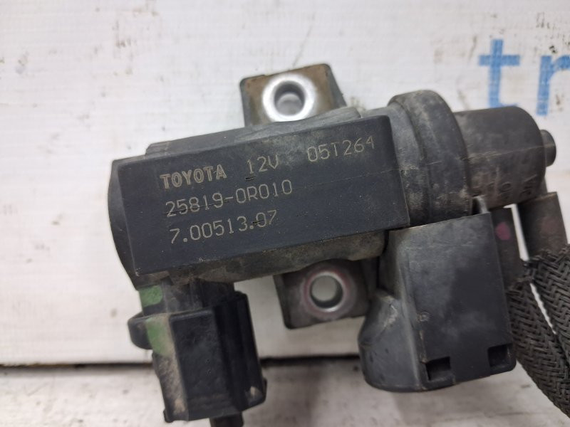 Клапан управления турбиной Toyota Avensis T25 2.2 DIESEL 2ADFTV 2002 (б/у) Київ - зображення 3